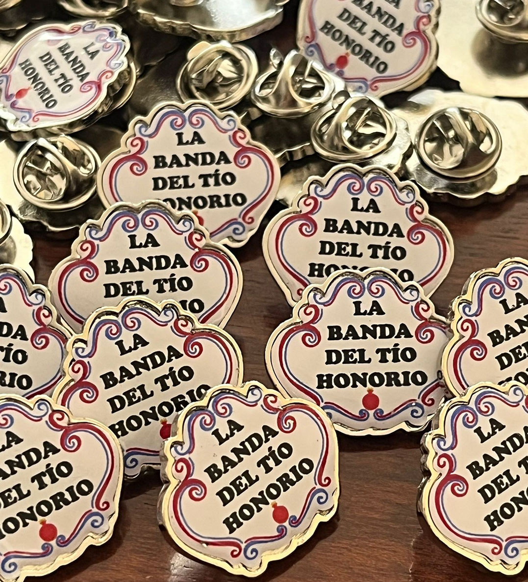 Pins personalizados: el detalle que convierte una idea en una marca única